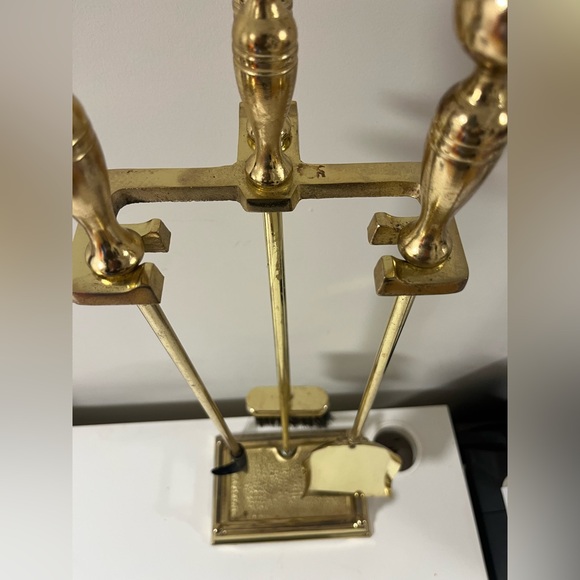 Vintage Elegant Shiny Brass Fireplace Tool Set 3 Piece + Stand - Picture 5 of 9